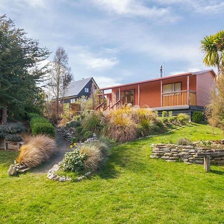Korimako Ridge - Lake Hawea Holiday Home エクステリア 写真