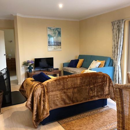 Korimako Ridge - Lake Hawea Holiday Home エクステリア 写真